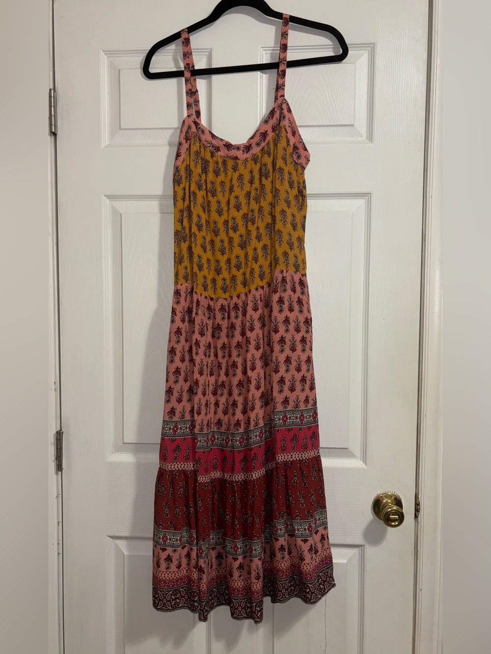 Knox Rose Maxi Dress Size Medium